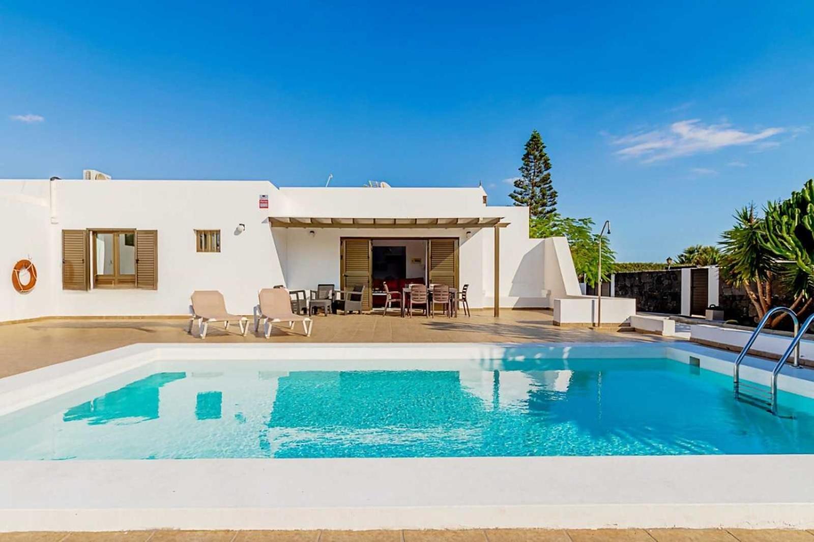 Villa Maria En Playa Blanca Exterior photo
